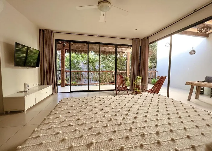 Orchid House Jungle Hotel 5*