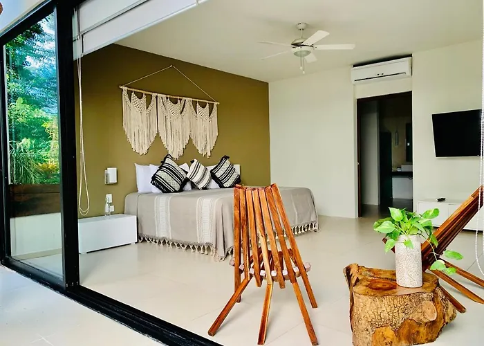 Orchid House Jungle Hotel 5*