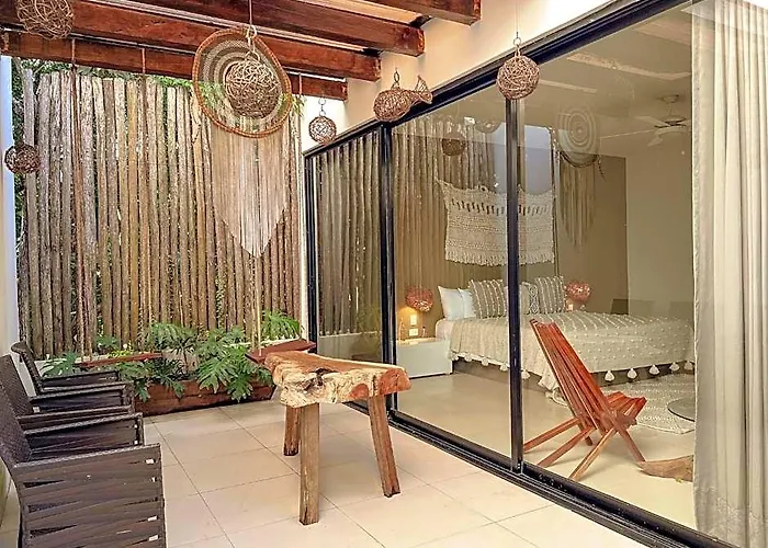 Orchid House Jungle Hotel 5*